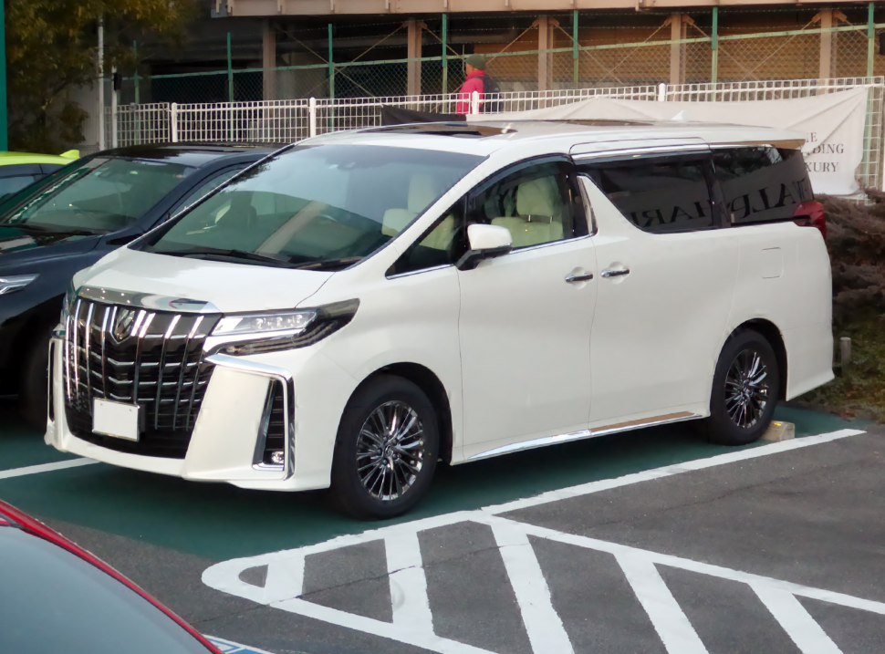 Toyota alphard 3